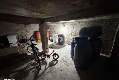 Casă cu 3 camere în Fetești - 11