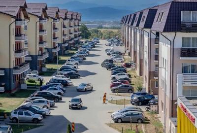 Apartament cu 3 camere decomandat în Sânpetru - 1