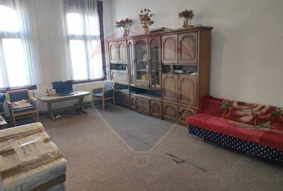 Apartament cu 5 camere semidecomandat în Ultracentral - 8