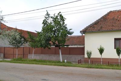 Casă cu 4 camere în Cărand - 2