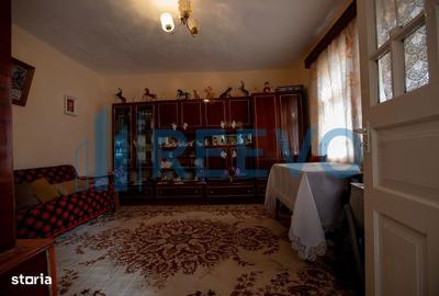 Casă cu 4 camere în Băcioiu - 11