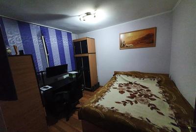 Apartament cu 3 camere decomandat, mobilat în Vest - Lamâița - 3