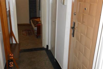 Apartament cu 3 camere decomandat în Calea Galați - 4