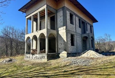 CASA DE VANZARE IN VALEA DOFTANEI - 15