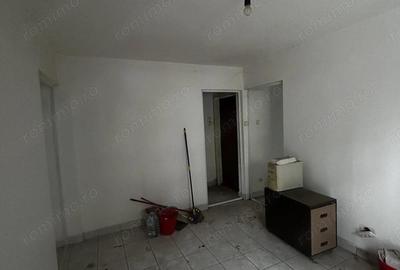 Apartament cu 3 camere decomandat în Central - 8