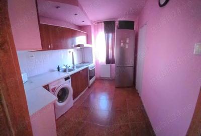 Apartament cu 2 camere semidecomandat în Micro I - 5