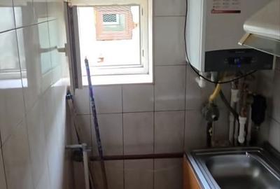 Apartament cu 2 camere decomandat în Rahova - 4