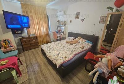 Casa 3 camere cu pozitie excelenta langa scoala/parc in Dudu - 9