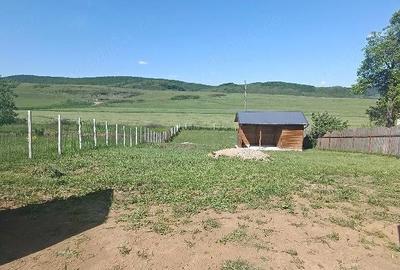 Teren de 1307 mp, în Aghireșu