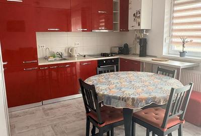 Apartament cu 3 camere decomandat în Primăverii - 8