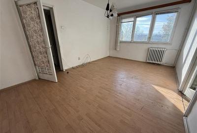 Aleea Parcului, 3 camere, etaj 3- de renovat! - 3