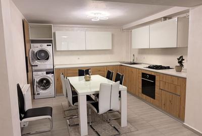 Apartament cu 2 camere decomandat în Noua - 3