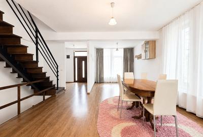 Duplex cu 12 camere cu Canalizare în Moșnița Veche - 3