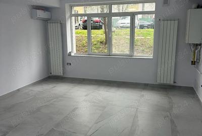 Spațiu comercial, de 90 mp, în Central - 8