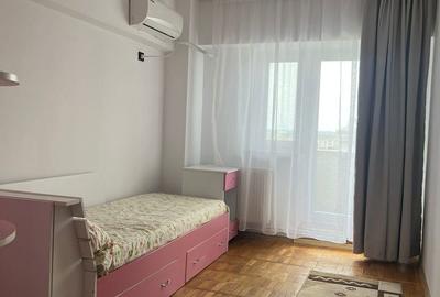 Apartament cu 3 camere decomandat în Calea București - 8