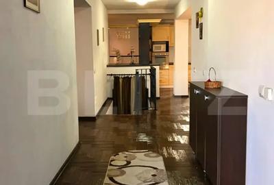 Casă cu 8 camere cu Teren 1038 Mp în Central - 10