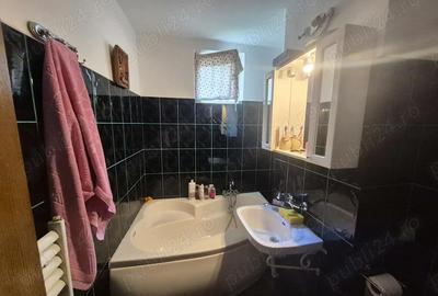Apartament cu 2 camere decomandat în Precista - 10