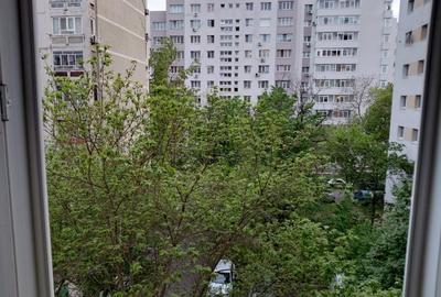 Apartament cu 2 camere decomandat în Păcii