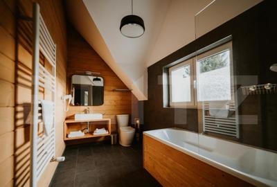 Afacere la cheie! Vila clasificata, 5 camere, 300 mp, teren - 1