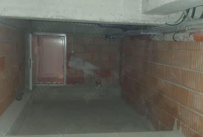 Inchiriez sau vand spatii depozitare (boxe) - 5