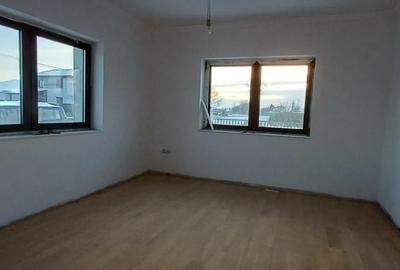 Casă cu 1 camere în Dumbrăvița - 1