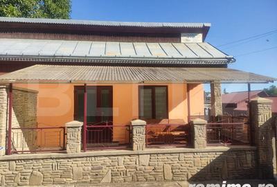 Casă cu 5 camere cu Teren 432 Mp în Rădăuți - 3