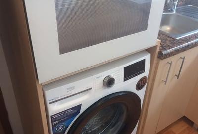 Apartament cu 2 camere decomandat în Tractorul - 2