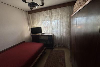 Apartament cu 4 camere decomandat în Central - 2