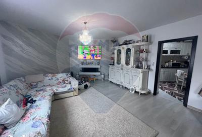 Casă cu 3 camere cu Teren 111 Mp în Central - 19