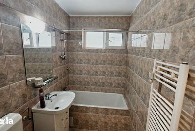 Apartament cu 3 camere decomandat în Iancului - 2