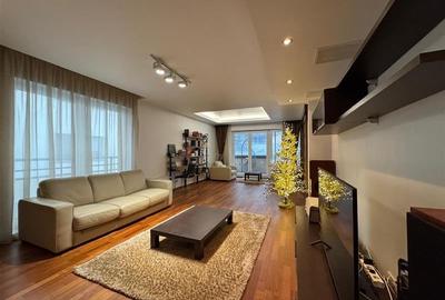 2 CAMERE // 90 MP // 50 DE METRI DE PARC - 15