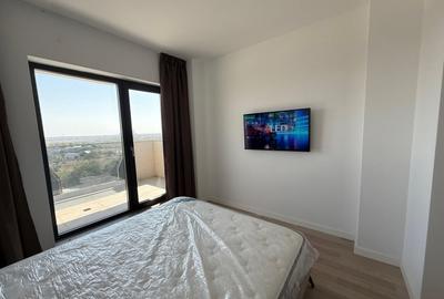 Apartament cu 2 camere semidecomandat, mobilat în Km 5 - 28