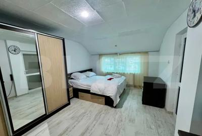 Apartament cu 2 camere decomandat în 1 Mai - 1