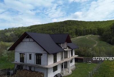 Casă cu 7 camere cu Canalizare în Pătrăuți - 3