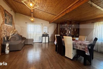 Casă cu 5 camere semidecomandat cu Teren 783 Mp în Cârcea - 5