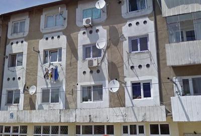 Apartament cu 3 camere decomandat în Central - 1