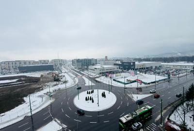 Garsoniera de inchiriat in zona Tractorul pe str 13 Decembrie 123,et 9/9 cu lift - 10