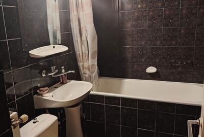 Apartament cu 3 camere decomandat în Carpați 2 - 6