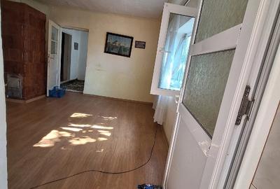 Casă cu 6 camere cu Teren 2080 Mp în Topraisar