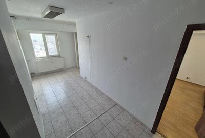 Apartament cu 4 camere decomandat în Pantelimon - 9