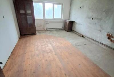 Casa P+M 274 m utili, teren 565 m Goranu, Rm Valcea,Calea Bucure?ti pre? negociabil - 2