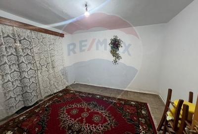 Apartament cu 4 camere de vanzare in zona Sud-Est - 3