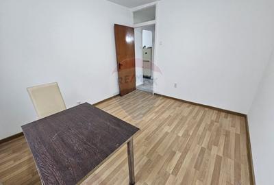 Apartament cu 2 camere decomandat în Gorjului - 4