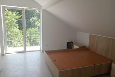 Casă individuală cu 4 camere cu Teren 500 Mp în Central - 4