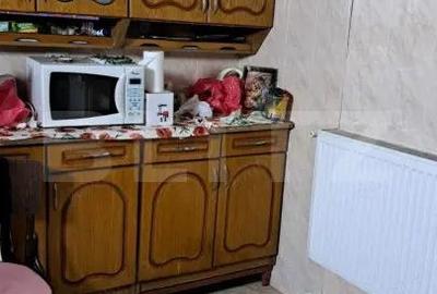 Casă cu 4 camere cu Teren 627 Mp în Central - 15