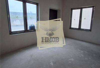 Casă cu 5 camere cu Teren 329 Mp în Șura Mică - 14