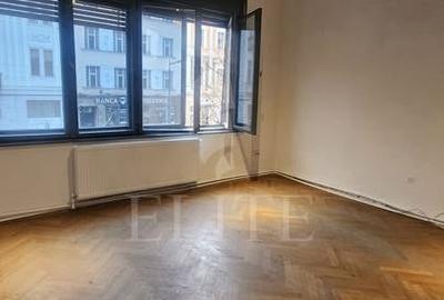 Apartament cu 4 camere circular în Central - 8