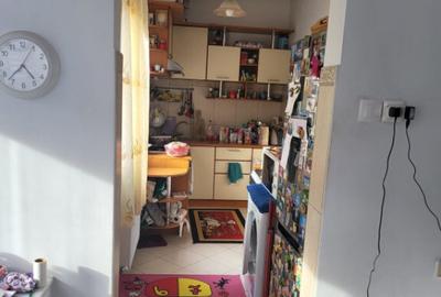 Casă cu 4 camere cu Canalizare în Brătianu - 2