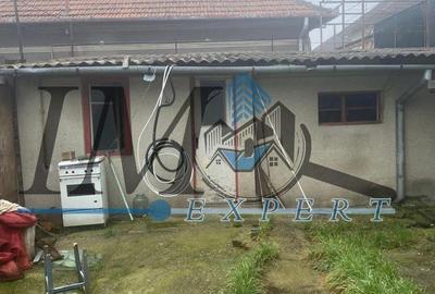 Casă cu 3 camere cu Teren 468 Mp în Cetate - 8