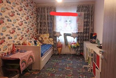 Apartament cu 3 camere decomandat în Berceni - 3